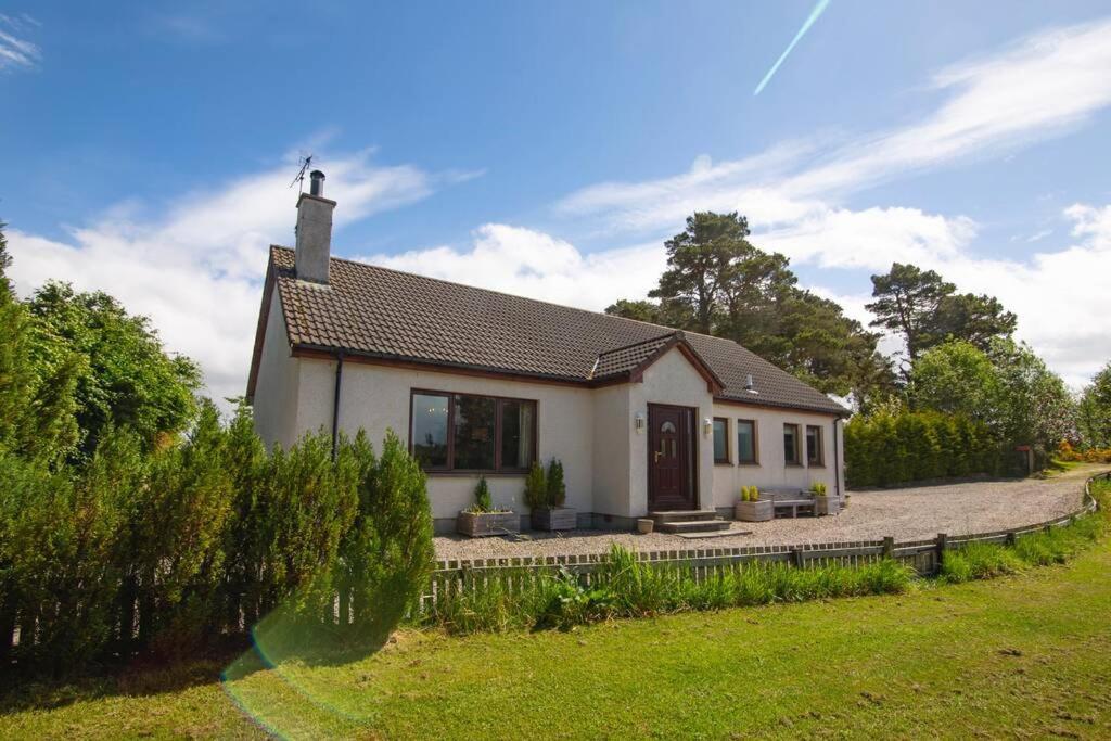 Villa Calm Scottish Country Escape With Hot Tub Sleeps 6 Inverness Exterior foto